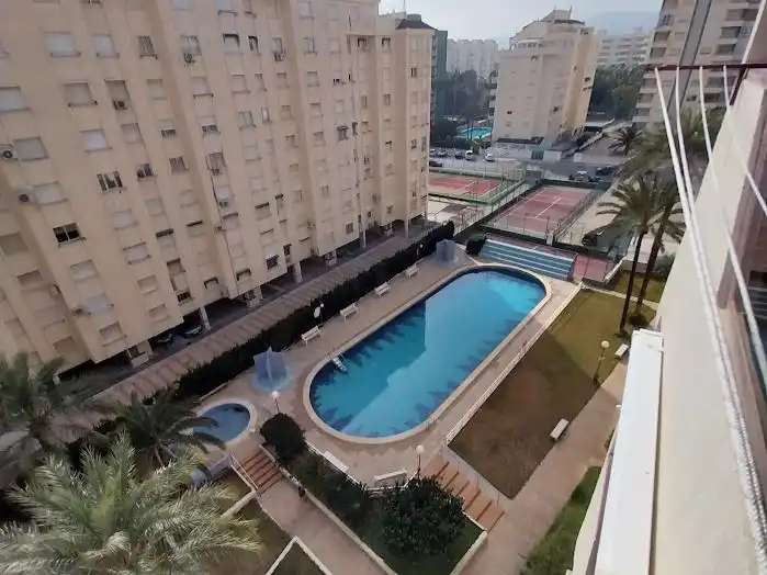 Apartament amb piscina de lloguer a calle de la valldigna 5, imagen 2