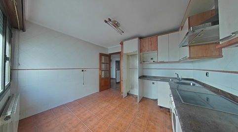 Foto 4 de Apartamento en venta en Galizia, Centro - Ariz - Uribarri, Basauri