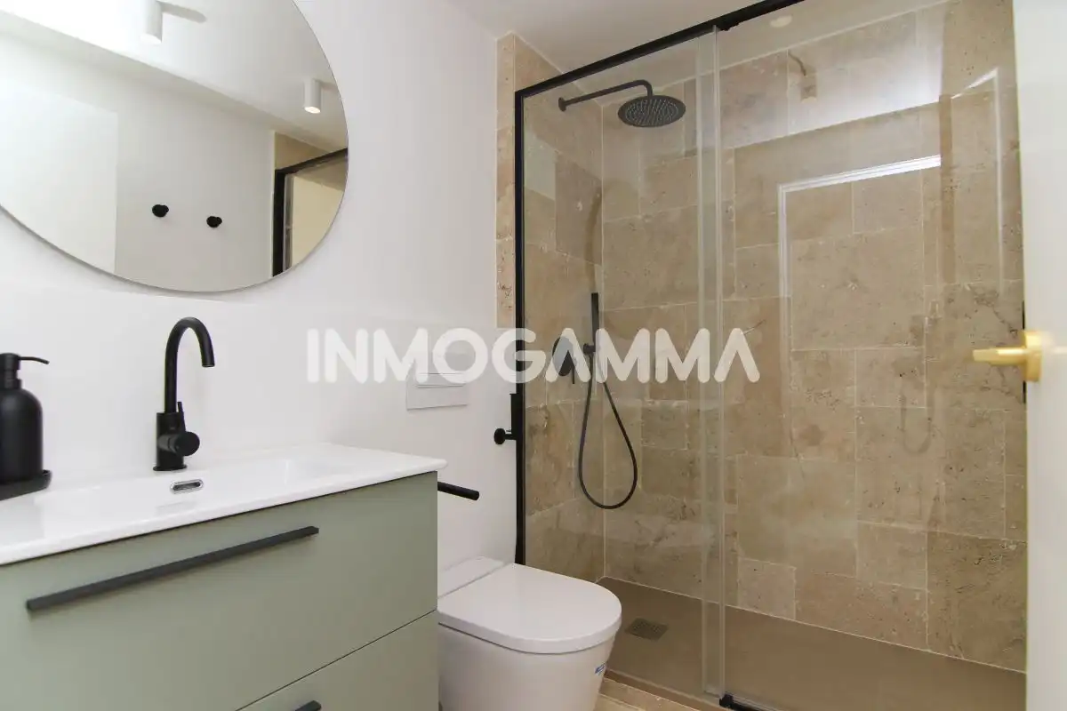 Baño de Casa o chalet en venta en Llaurí con Aire acondicionado, Terraza y Amueblado