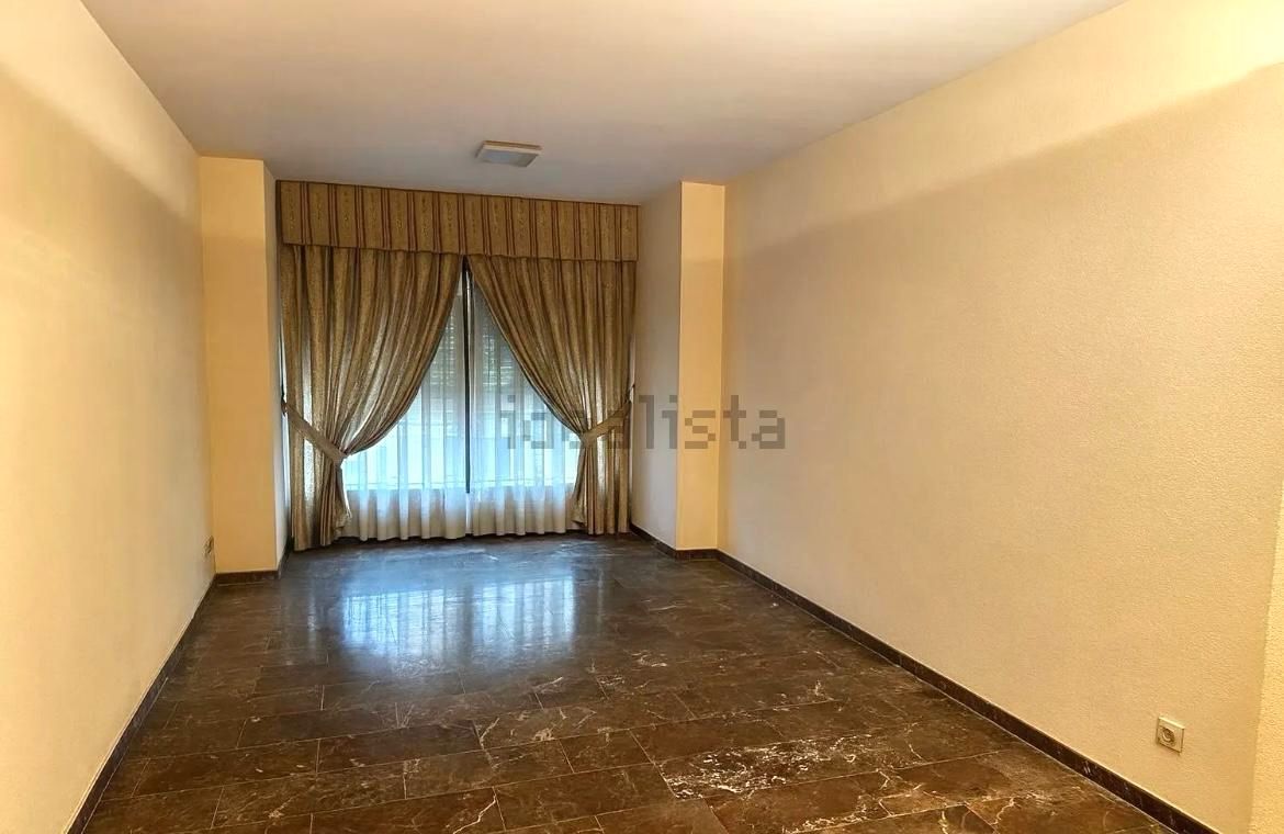 Bedroom of Flat for sale in  Valencia Capital