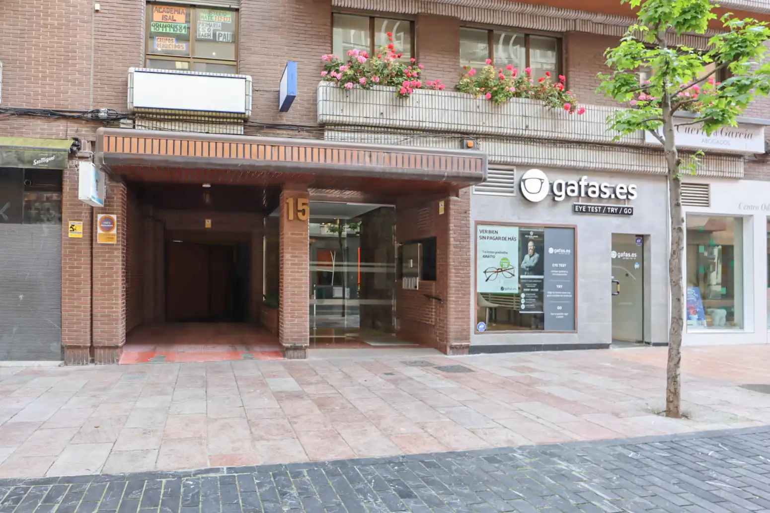 Außenansicht von Wohnung zur Miete in Oviedo  mit Heizung und Parkett