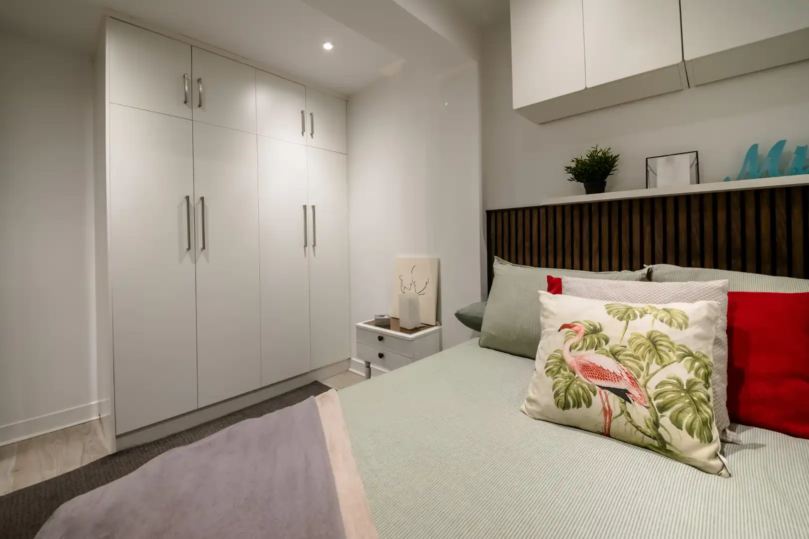 Habitación de Piso en venta en Oleiros con Calefacción, Parquet y Horno