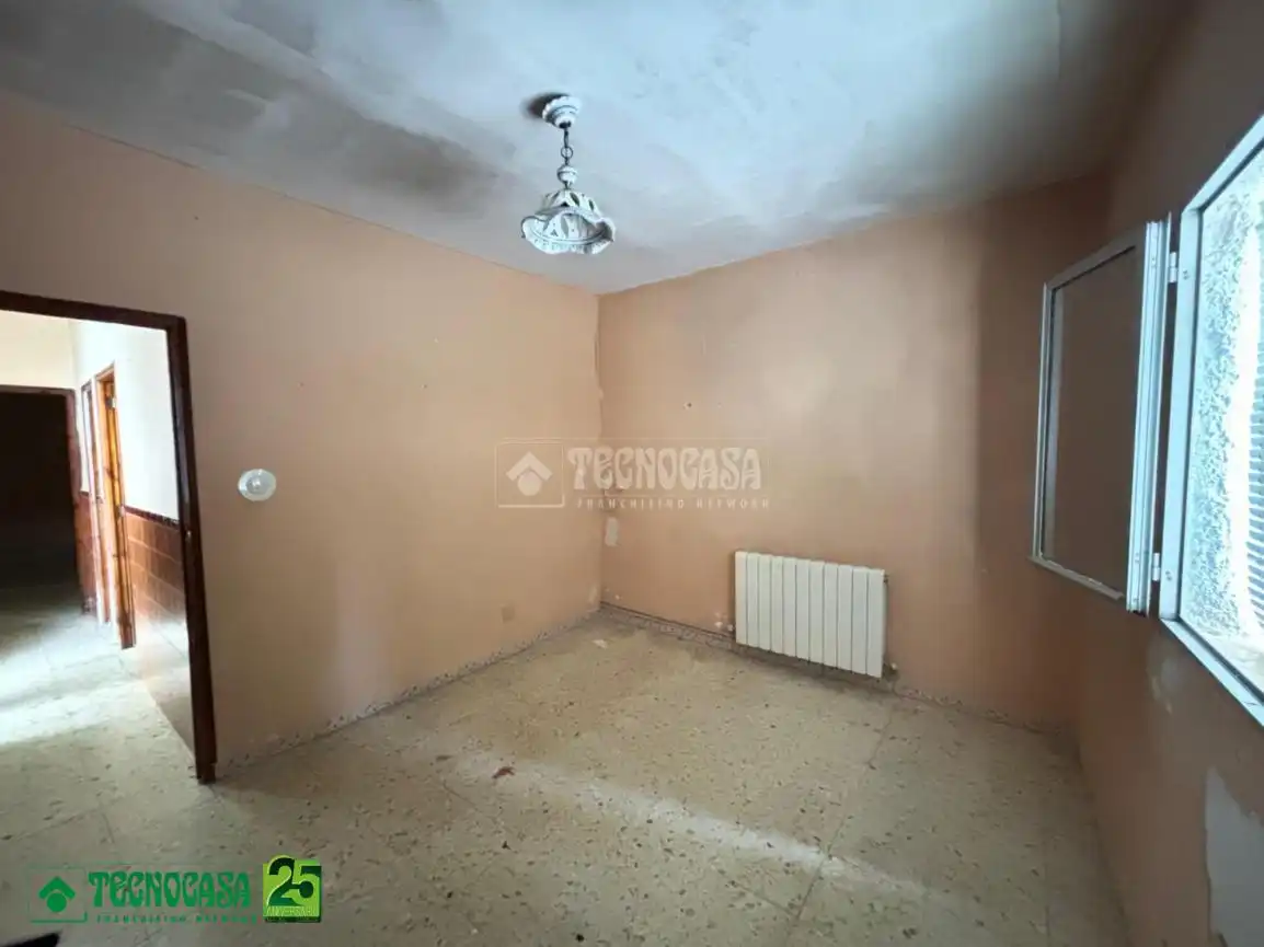 Habitación de Casa o chalet en venta en Las Ventas Con Peña Aguilera con Calefacción y Jardín privado