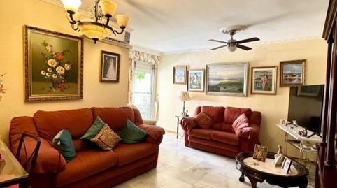 Foto 2 de Piso en venta en Calle Los Nidos, 8a, La Carihuela - Los Nidos, Torremolinos