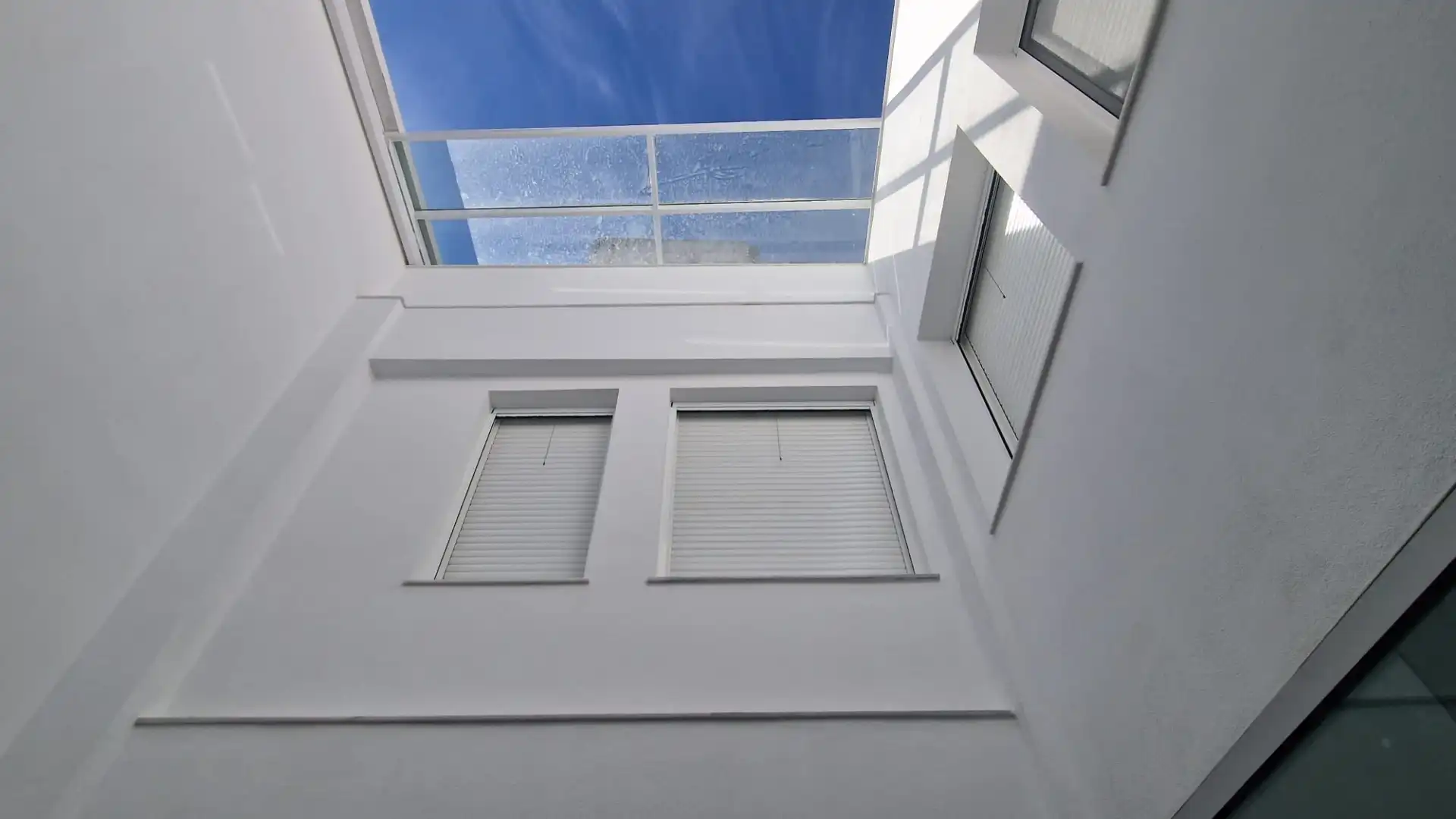 Balcony of Houses for sale in Córdoba  with Air Conditioner, Heating and Private garden