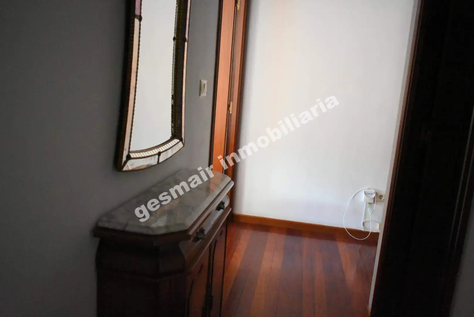 Schlafzimmer von Wohnungen zum Verkauf in Pontevedra Capital  mit Heizung, Parkett und Abstellraum