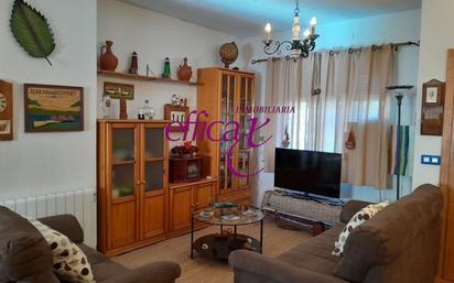 Living room of House or chalet for sale in Carriches  with Air Conditioner and Heating