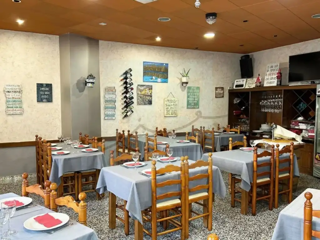 Locale commerciale in cessione a Camí d'Ensucaranes, 3-6, imagen 10