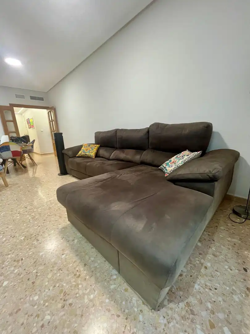 Living room of Flat for sale in Elche / Elx  with Air Conditioner, Heating and Furnished