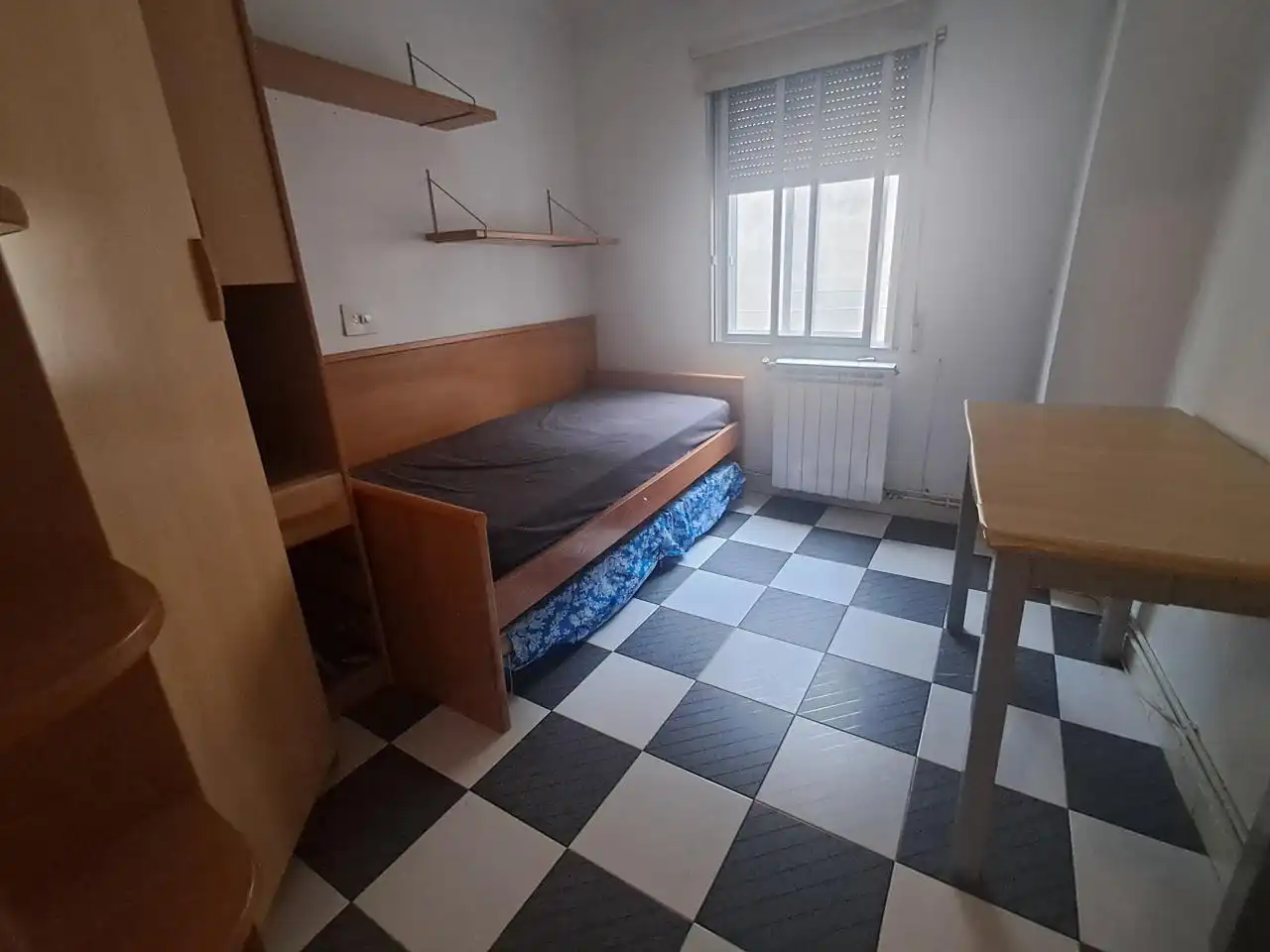 Bedroom of Flat for sale in Teruel