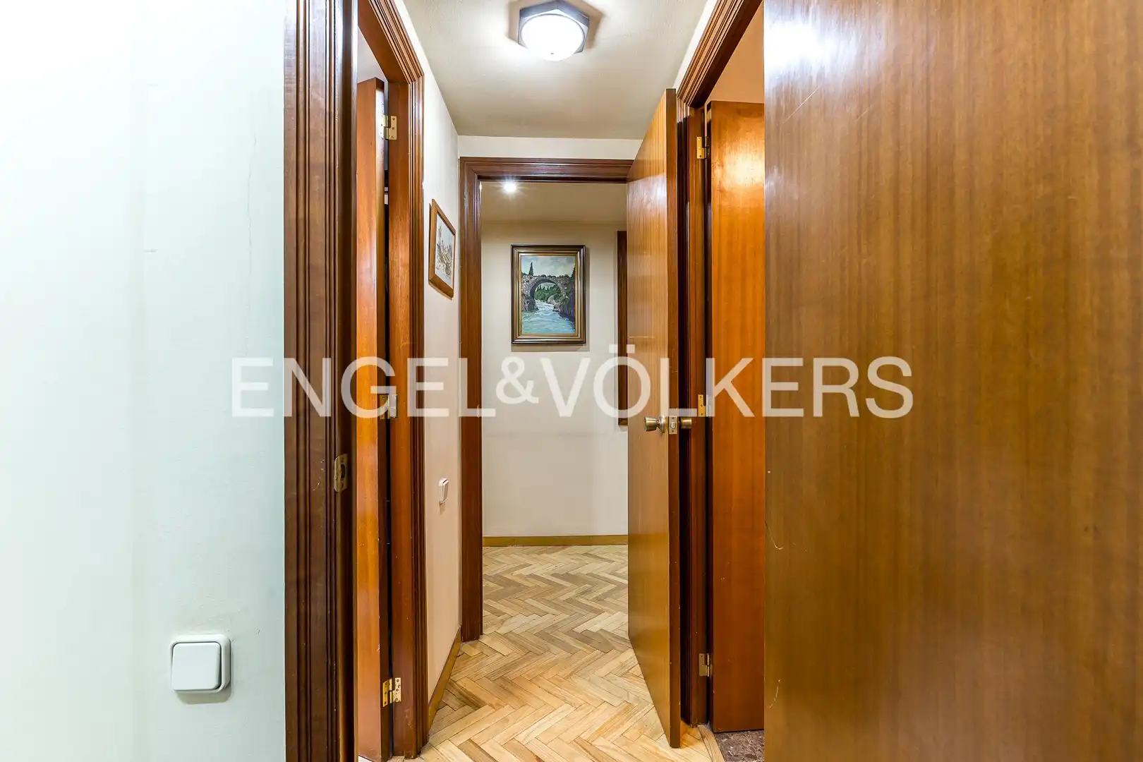 Piso en venta en Barcelona con Calefacción, Parquet y Amueblado