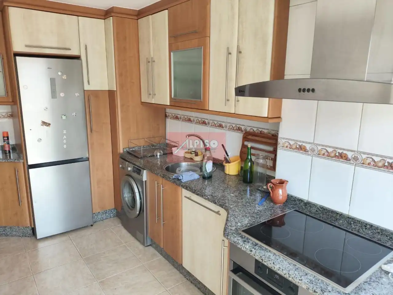 Cocina de Piso de alquiler en Ourense Capital  con Calefacción, Parquet y Amueblado