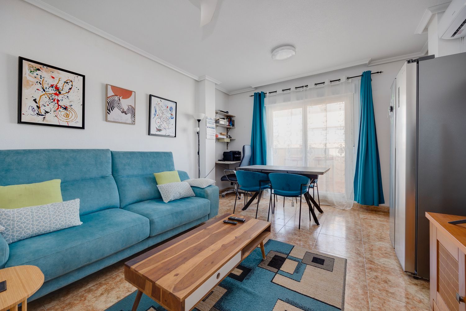 Sala de estar de Ático en venta en Torrevieja con Aire acondicionado, Calefacción y Terraza