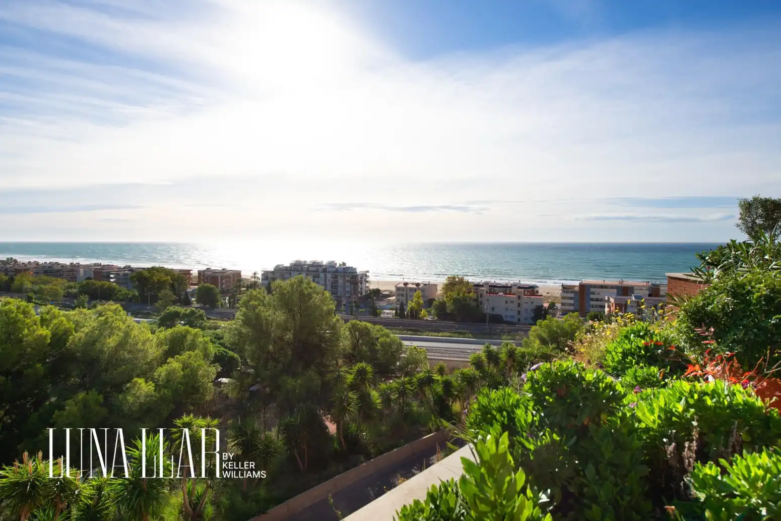 Exterior view of Attic for sale in Sitges  with Air Conditioner and Terrace