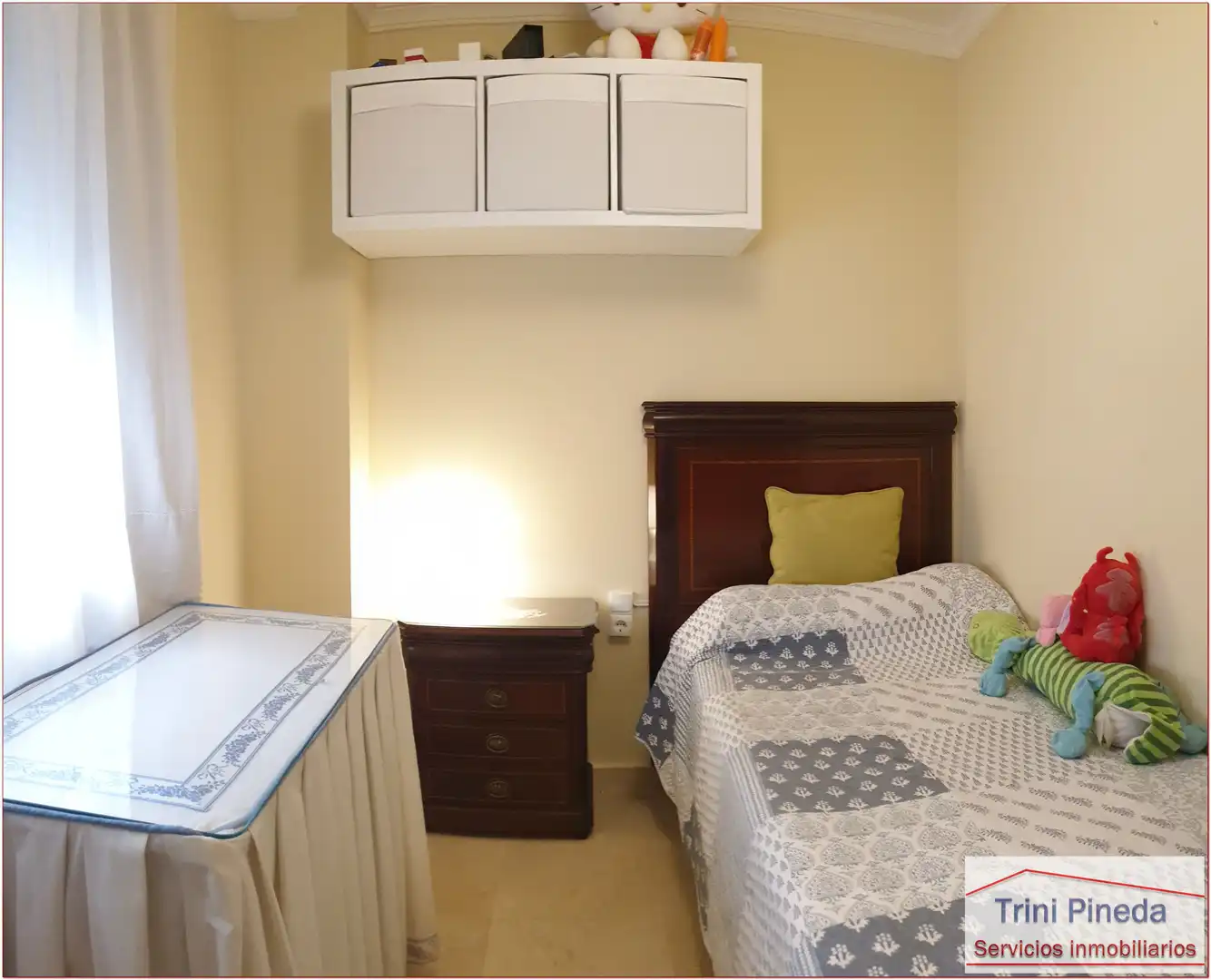 Habitación de Piso en venta en Sevilla con Aire acondicionado, Calefacción y Horno