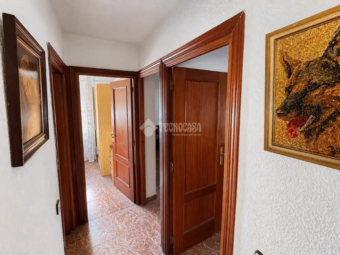 Flat for sale in Aranjuez  with Air Conditioner and Storage room