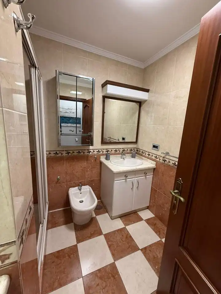 Bathroom of Flat for rent in Santa Cruz de Tenerife  with Air Conditioner, Furnished and Balcony
