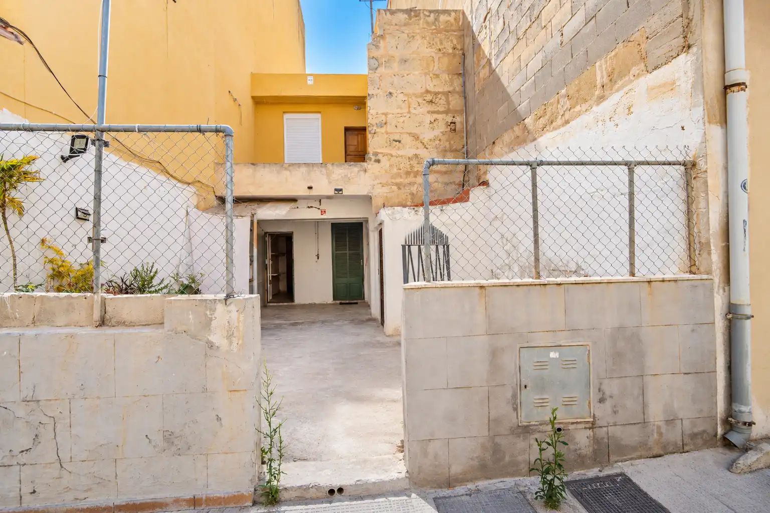 Casa a schiera con giardino in vendita a Carrer del Pare Rafael Serra, imagen 3