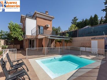 Maison avec balcon à vendre à Calle LIMA