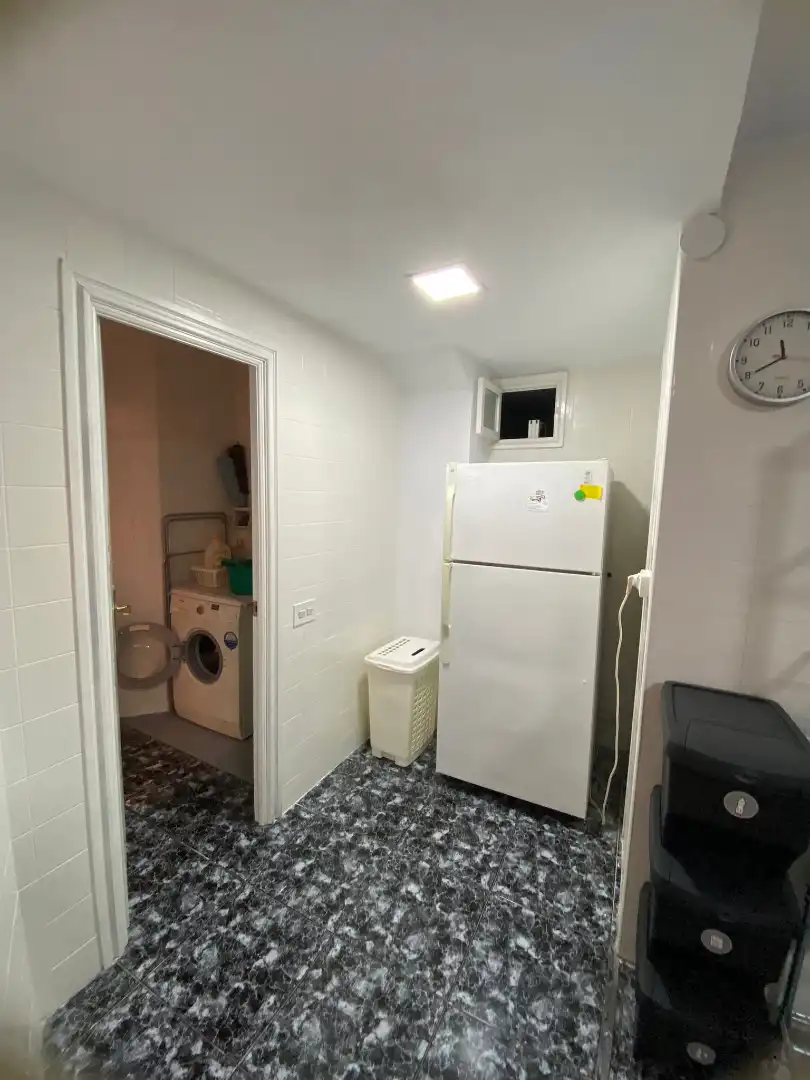 Piso de alquiler en Alicante / Alacant con Amueblado, Lavadora y Microondas