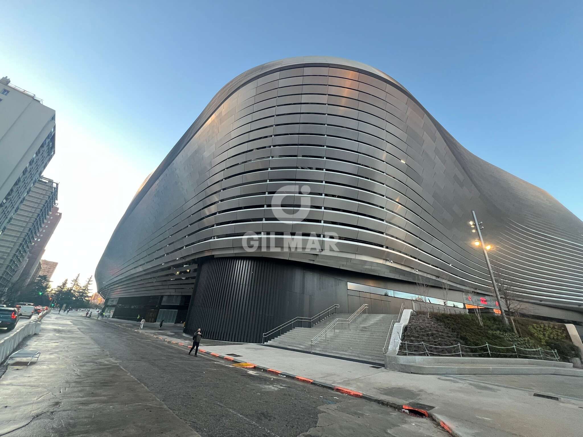 Exterior view of Premises for sale in  Madrid Capital