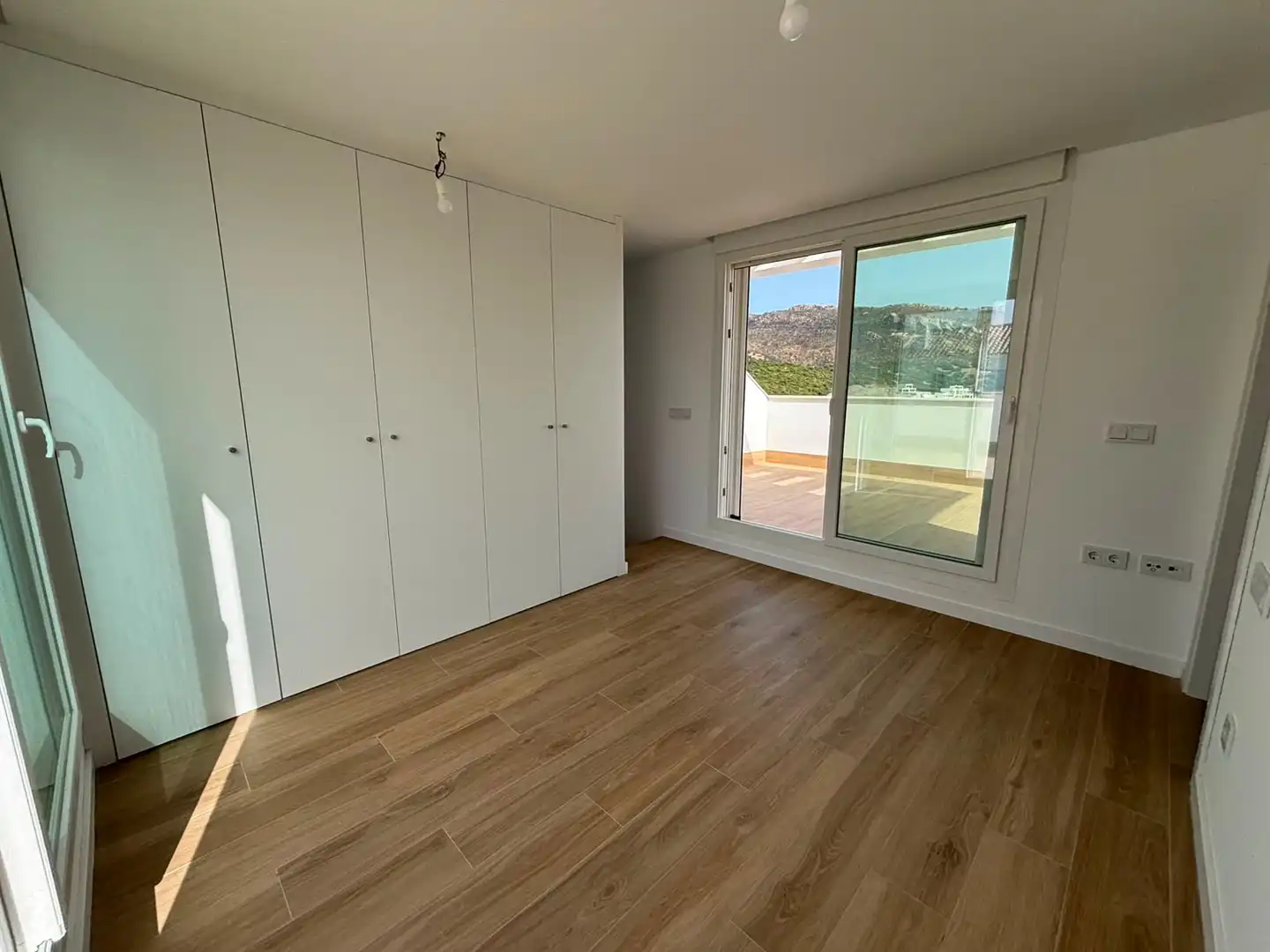 Dormitori de Dúplex en venda en Zahara de los Atunes amb Aire condicionat i Terrassa