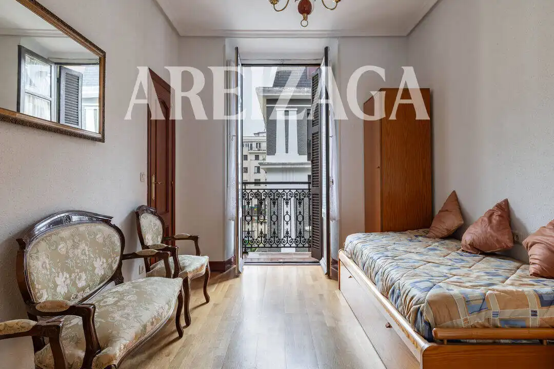 Bedroom of Flat for sale in Donostia - San Sebastián   with Heating