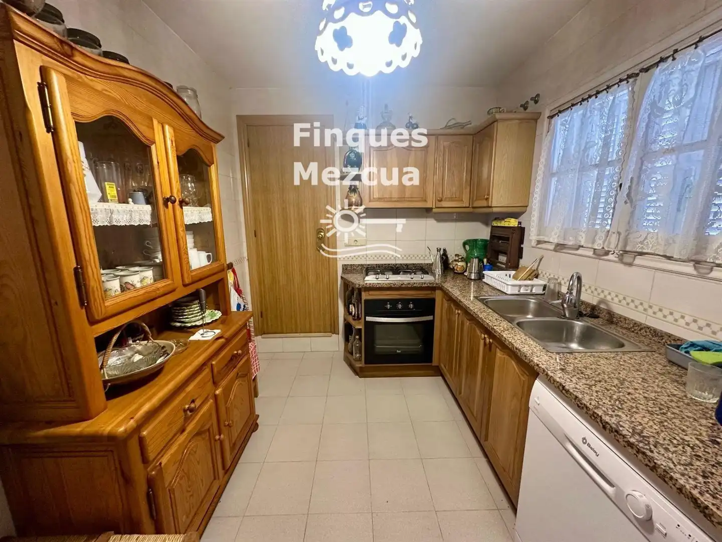 Kitchen of Houses for sale in El Vendrell  with Terrace, Storage room and Swimming Pool