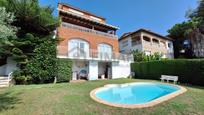 Jardí de Casa o xalet en venda en Cabrils amb Terrassa i Piscina