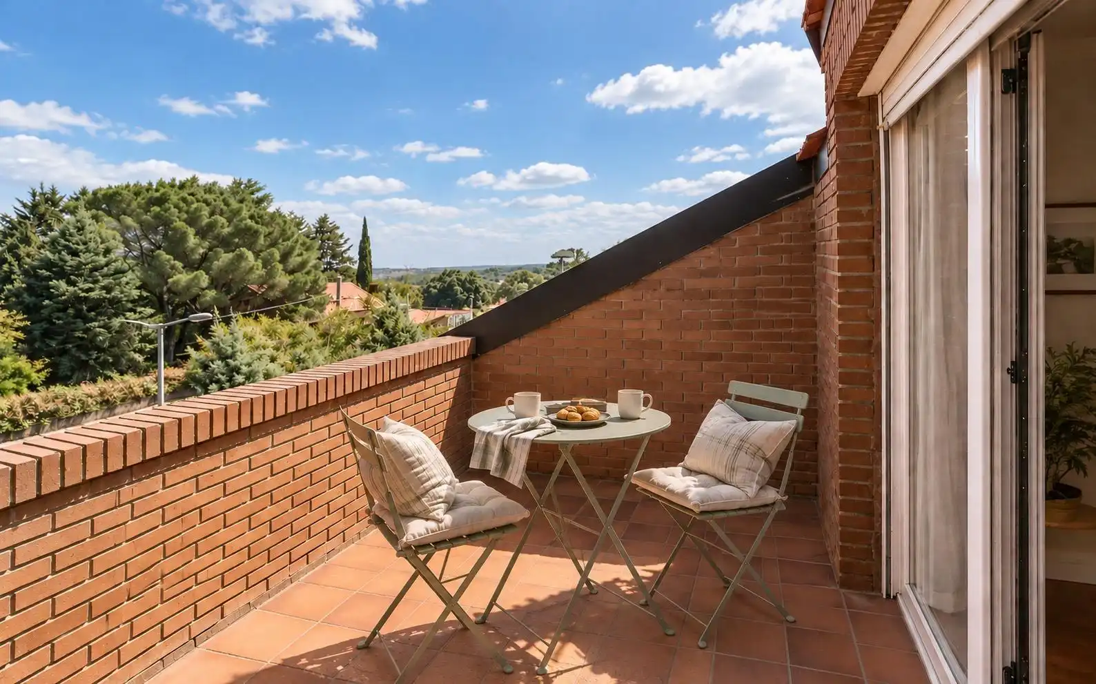 Houses for sale in Casa Amarilla