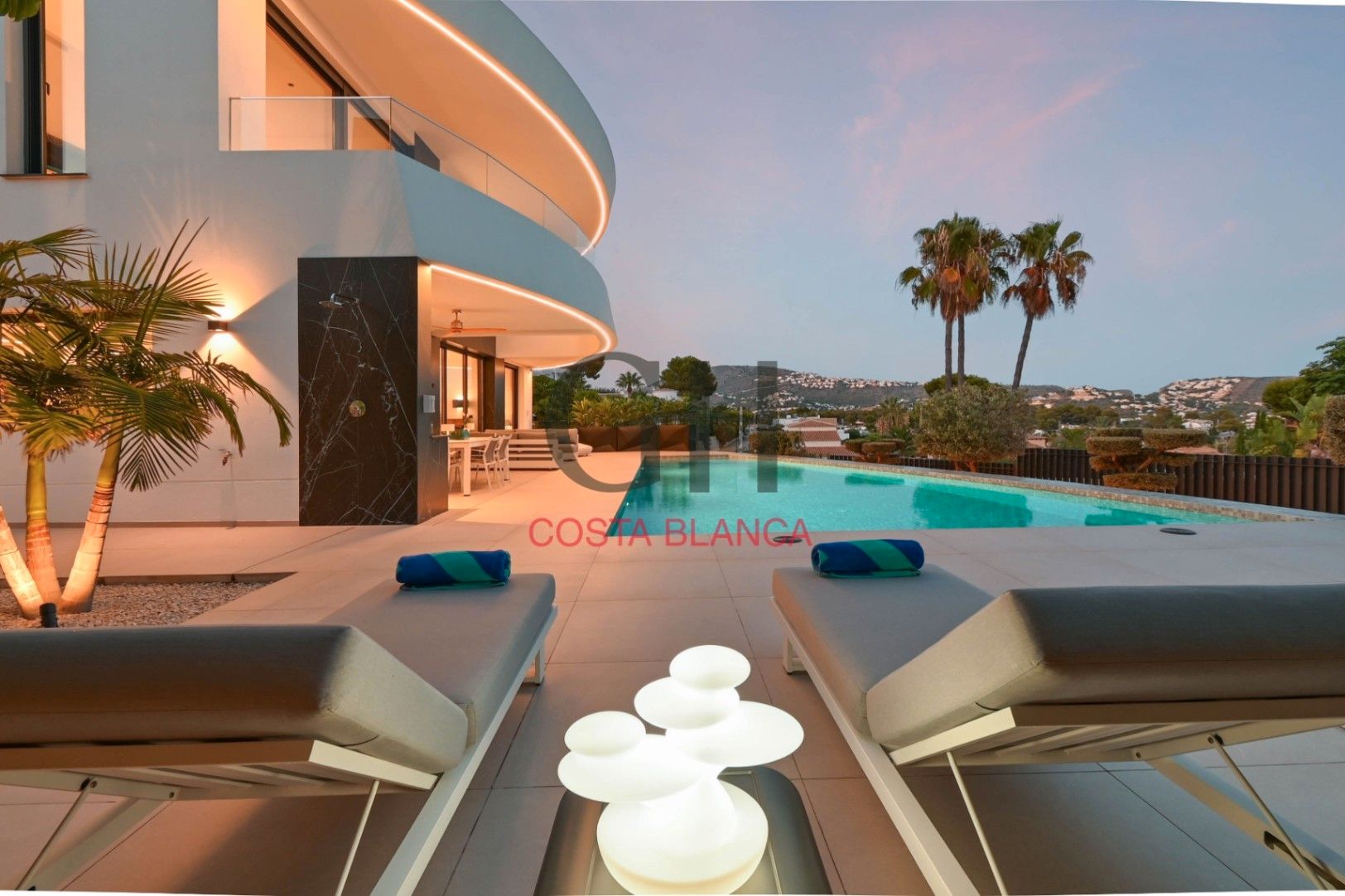 Terrassa de Casa o xalet en venda en Moraira amb Aire condicionat, Calefacció i Jardí privat