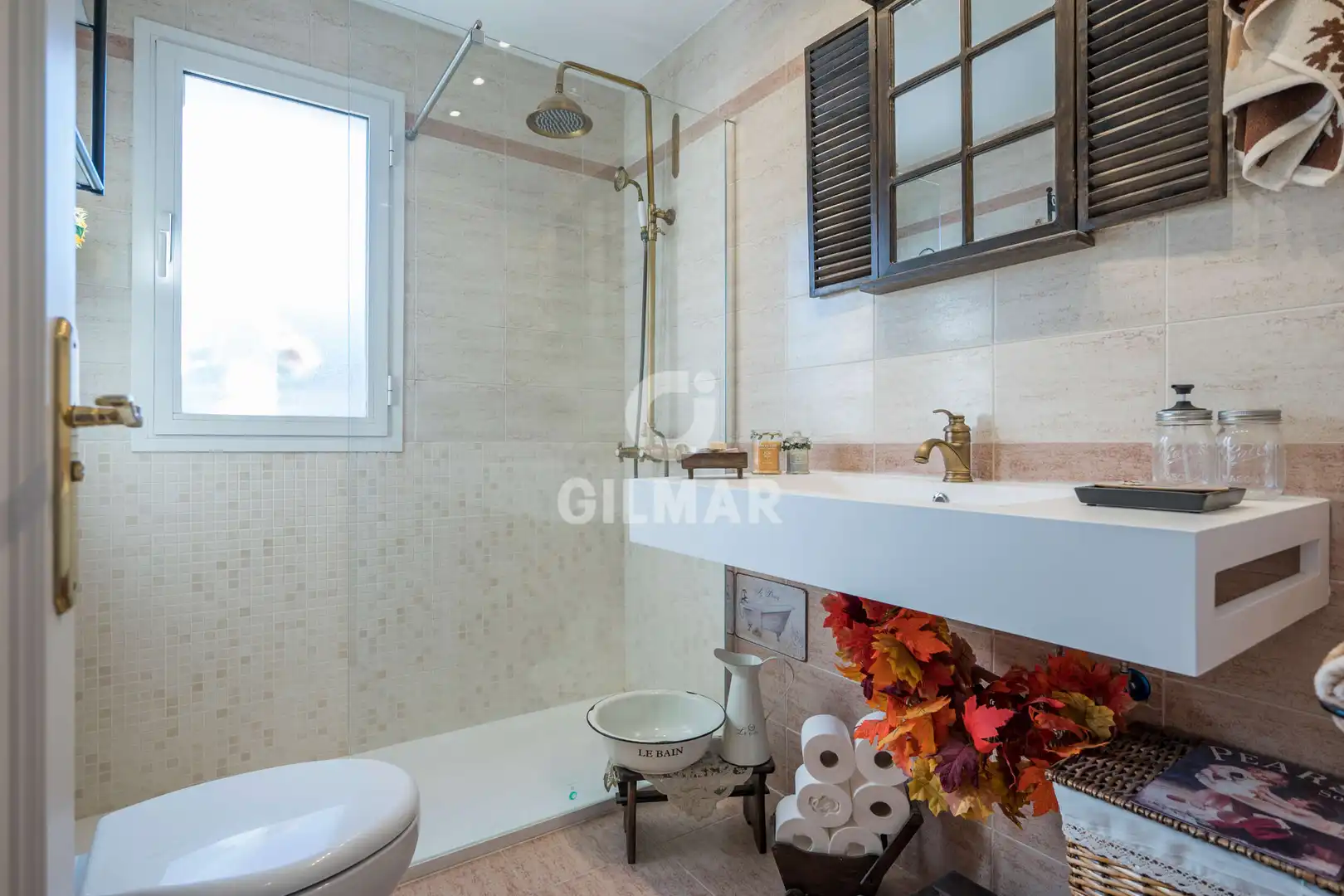 Bathroom of Detached homes for sale in Boadilla del Monte  with Heating, Private garden and Swimming Pool