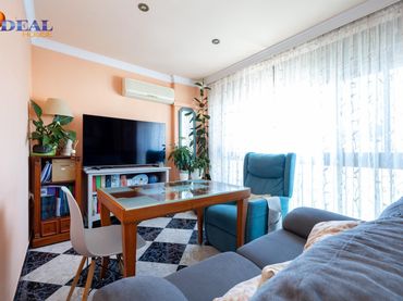 Piso en venta en Calle Río Lecrín 6