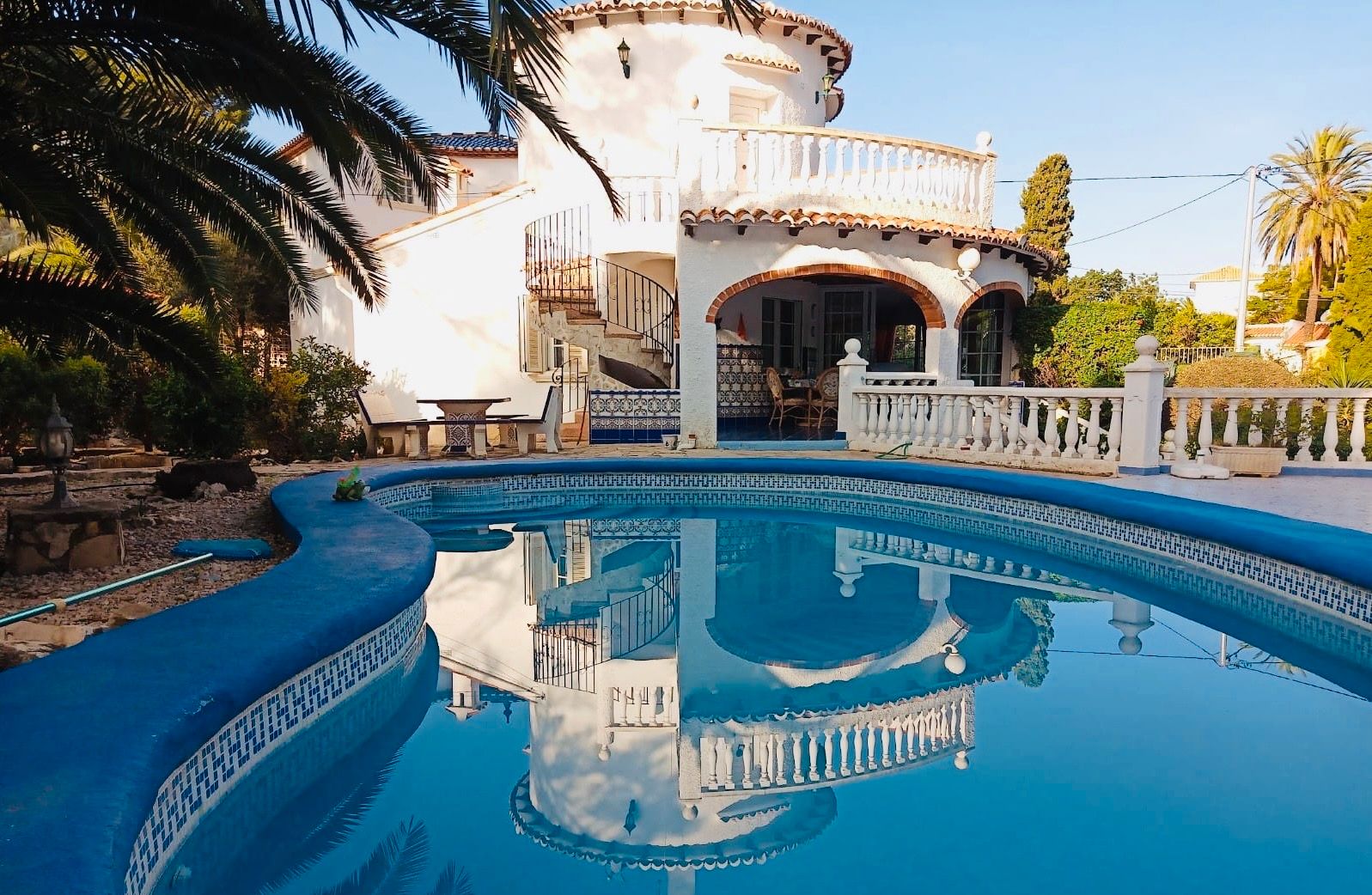 Piscina de Casa o chalet en venta en Dénia con Aire acondicionado, Calefacción y Jardín privado