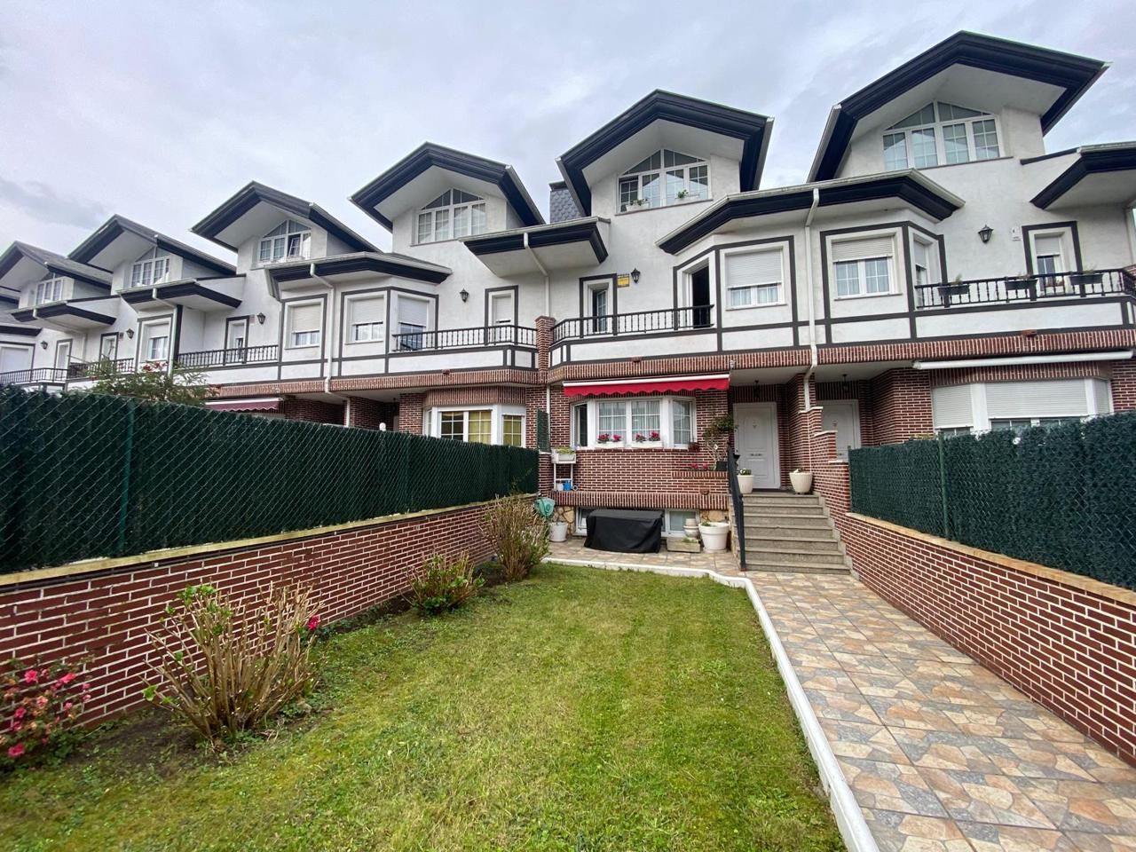 Exterior view of Houses for sale in Durango  with Heating, Private garden and Terrace