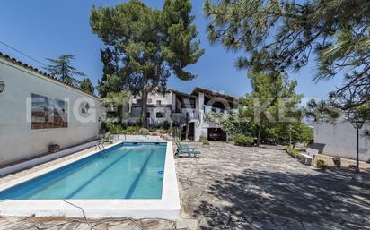 Vista exterior de Finca rústica en venda en Esparreguera amb Calefacció i Piscina