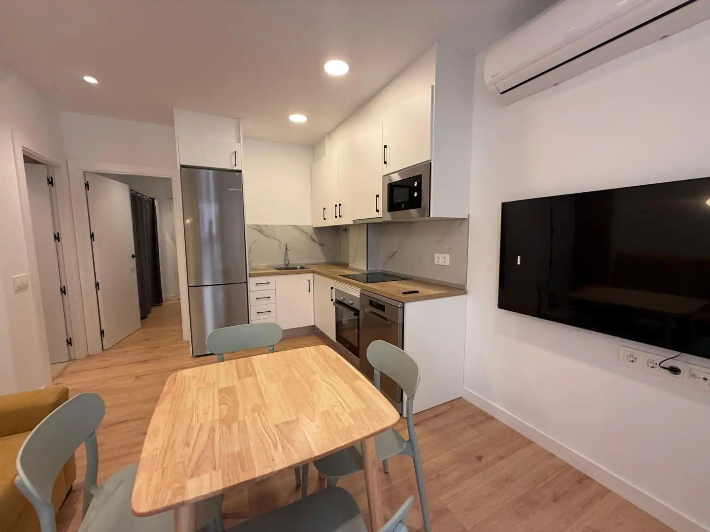 Kitchen of Ground floor for rent in Murcia