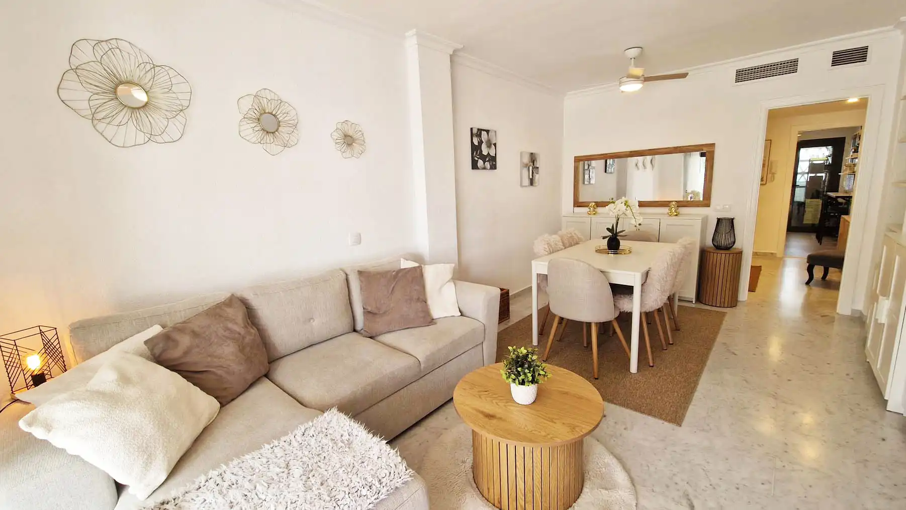 Sala d'estar de Pis en venda en Torremolinos amb Aire condicionat, Calefacció i Terrassa