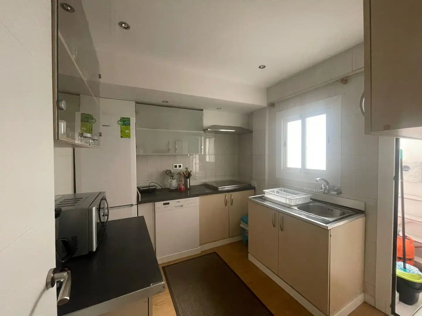 Kitchen of Flat for sale in Granada  with Air Conditioner, Heating and Balcony