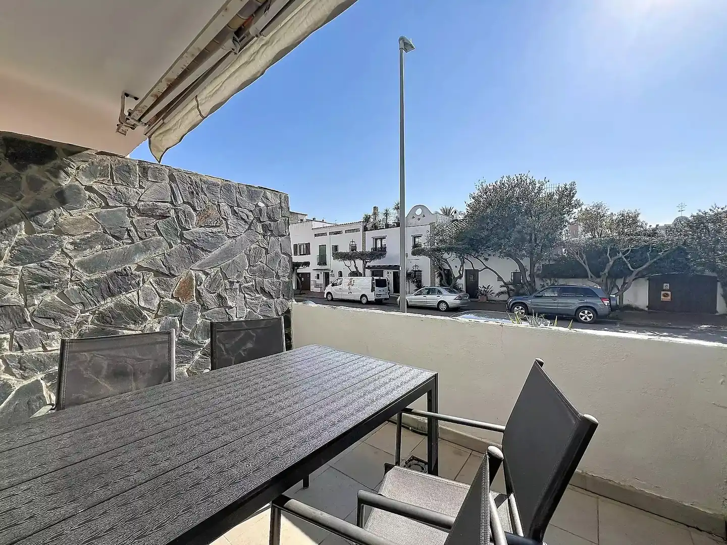 Appartamento in vendita a Poblat tipic / av. castello d'empuries 6 esc. 14