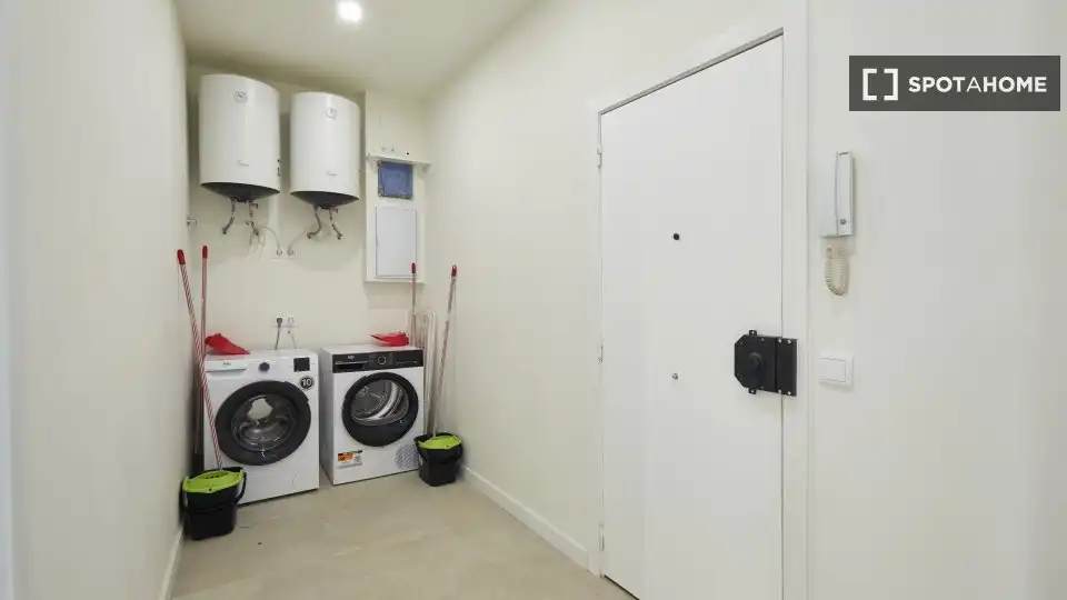 Flat with terrace to rent in Ciutat Vella, imagen 16