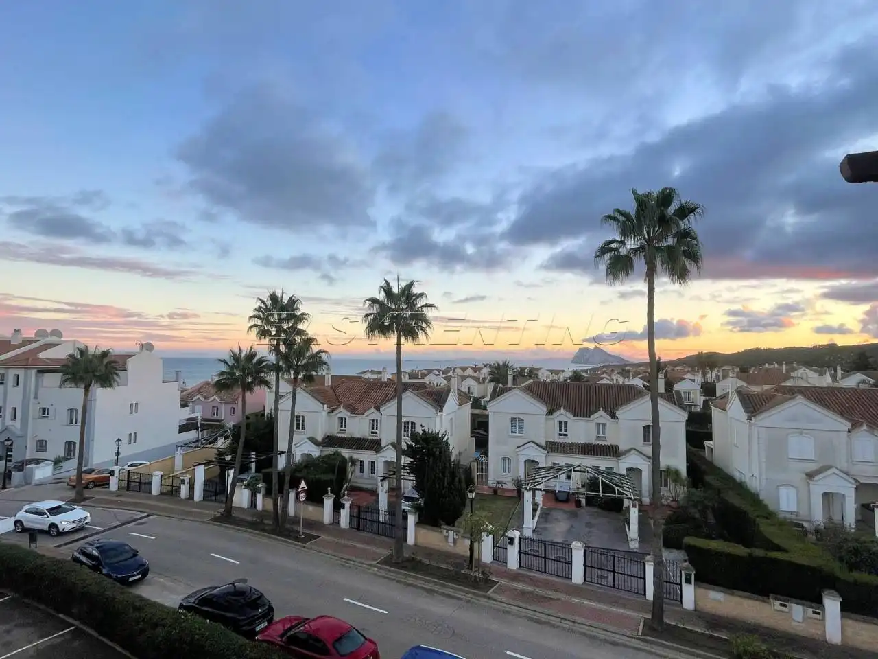 Vista exterior de Apartament de lloguer en La Alcaidesa amb Terrassa, Moblat i Piscina comunitària