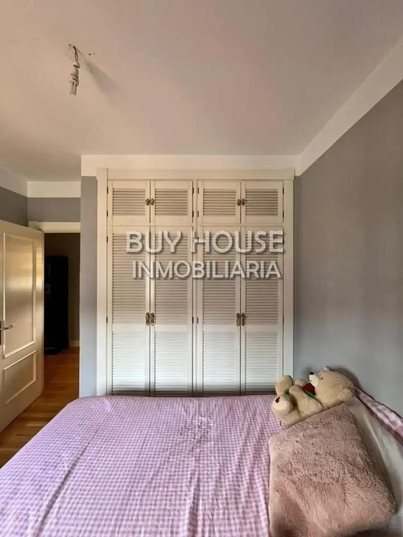 Chalet con jardín en venta en Calle Pocilla 17, imagen 43