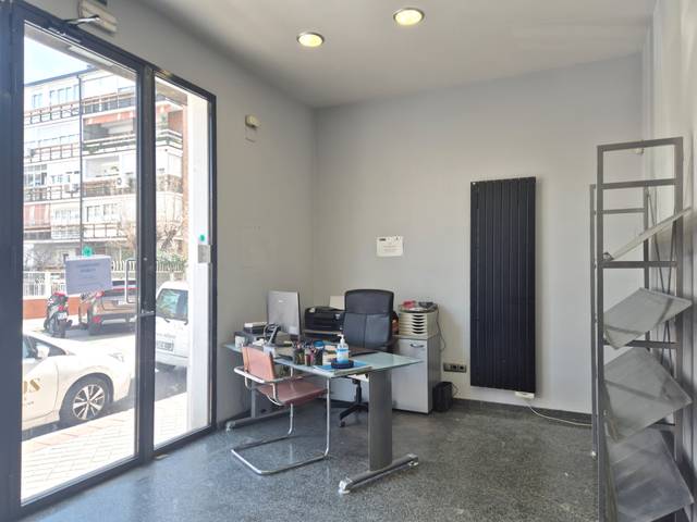 Local comercial en Venta en Calle de Costa Rica en Hispanoamérica - Bernabéu