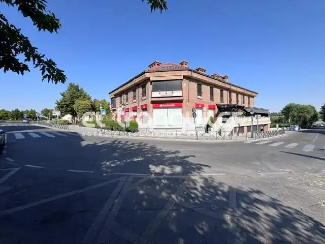 Ático de alquiler en Avenida Adolfo Suarez, Casco Antiguo
