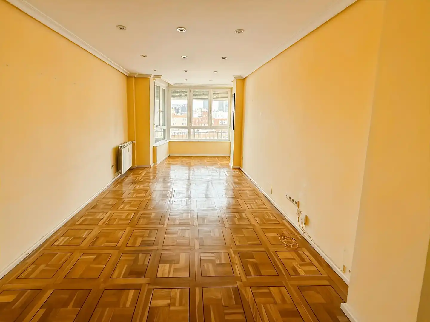 Sala de estar de Piso de alquiler en Madrid con Calefacción y Parquet