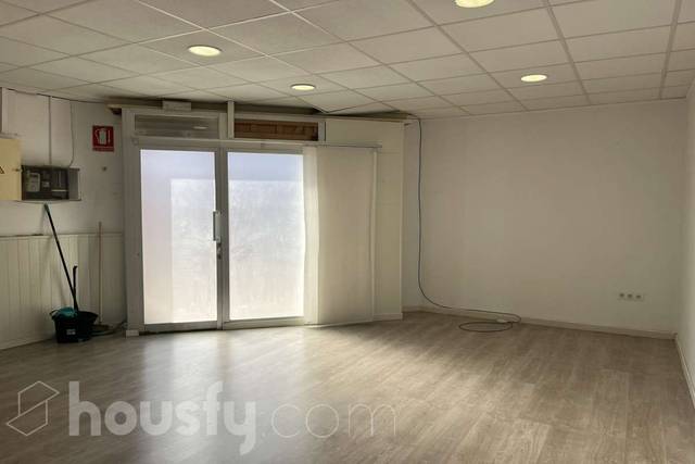 Local comercial en Alquiler en Avinguda de Roma, . en Banyeres