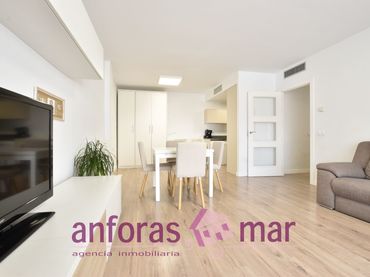 Piso con ascensor en venta en Carrer de Pere Badia 18