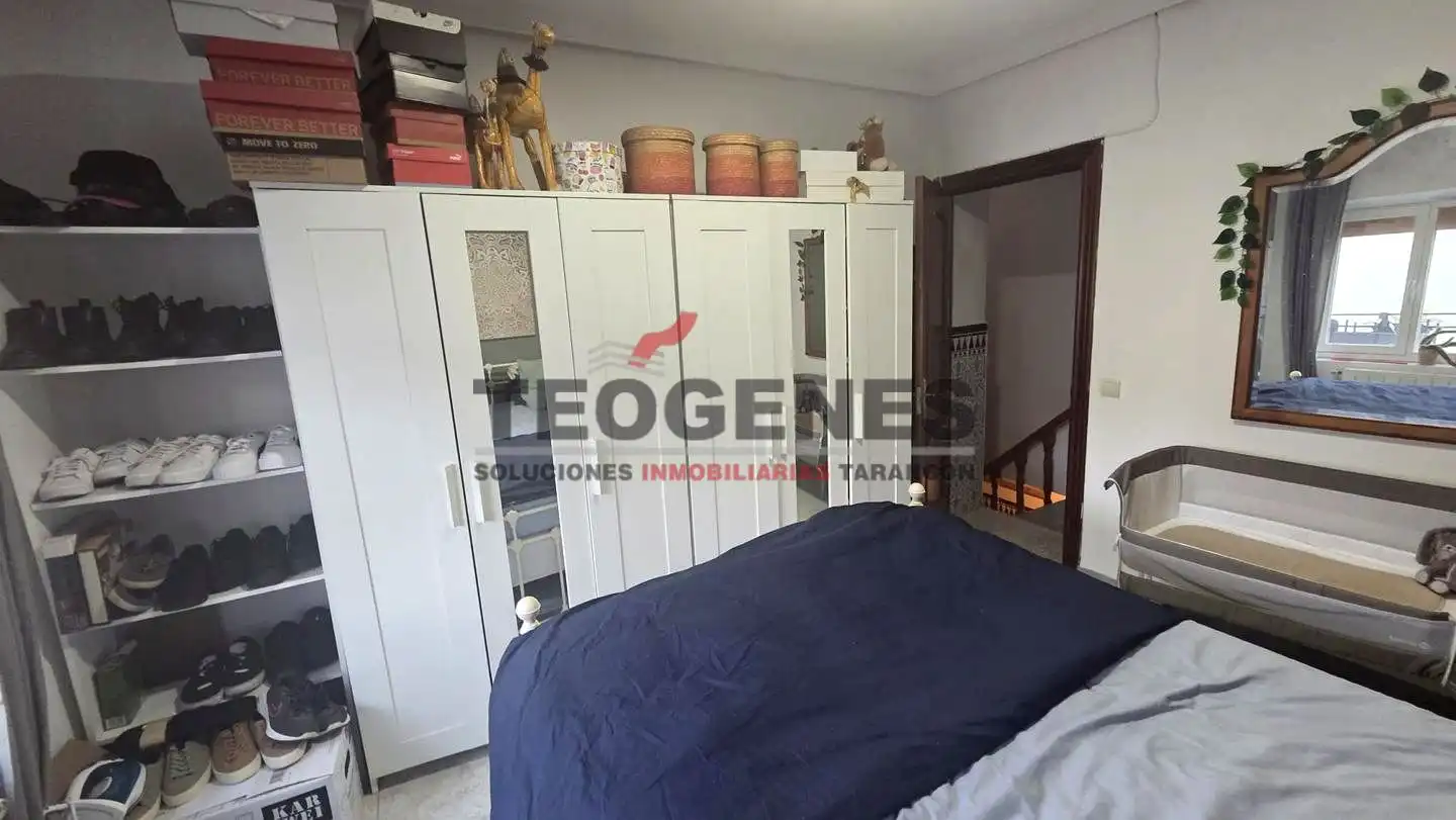 Dormitori de Casa o xalet en venda en Santa Cruz de la Zarza amb Aire condicionat i Calefacció