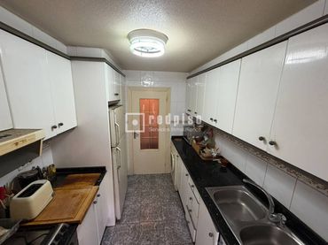 Flat with lift for sale in del Polígono Paz